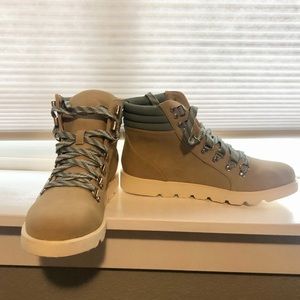 Tie Up Boots
